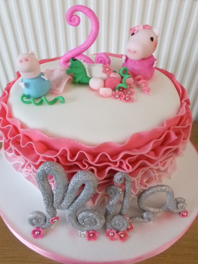 Peppa Pig Vanilla Bean Cake (with a strawberry flavoured heart running through)